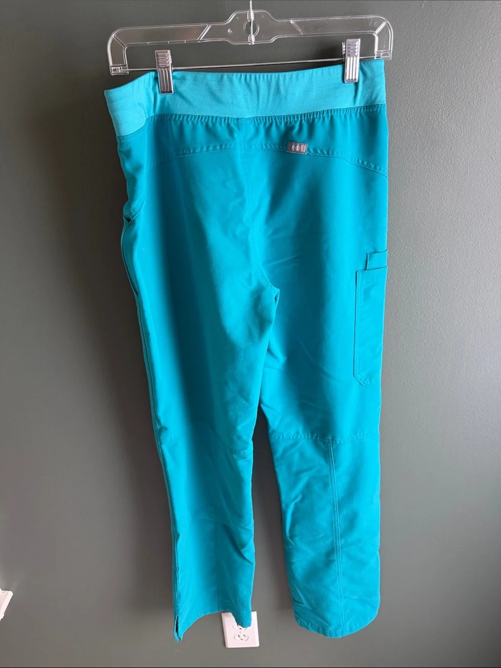 FIGS Kade Teal Scrub Pants - Picture 2 of 3